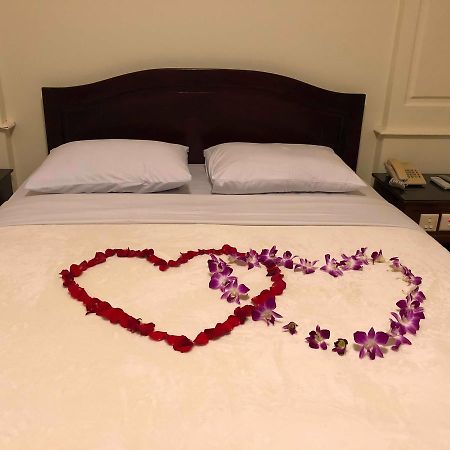 Comfort Star 2 Hotel Phnom Penh Bagian luar foto