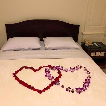 Comfort Star 2 Hotel Phnom Penh Bagian luar foto